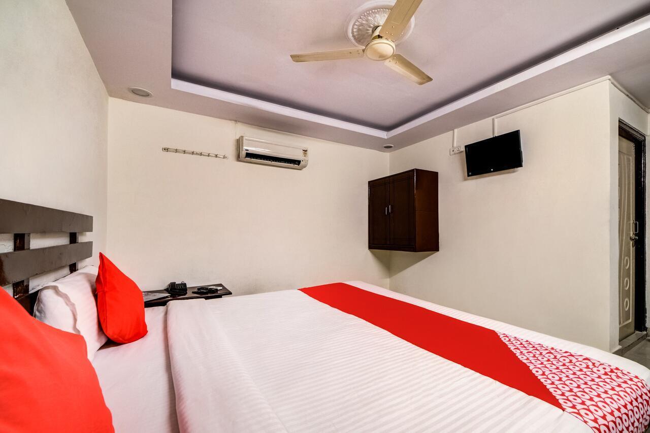 Oyo 33504 Hotel Ananda Inn Haidarábád Kültér fotó