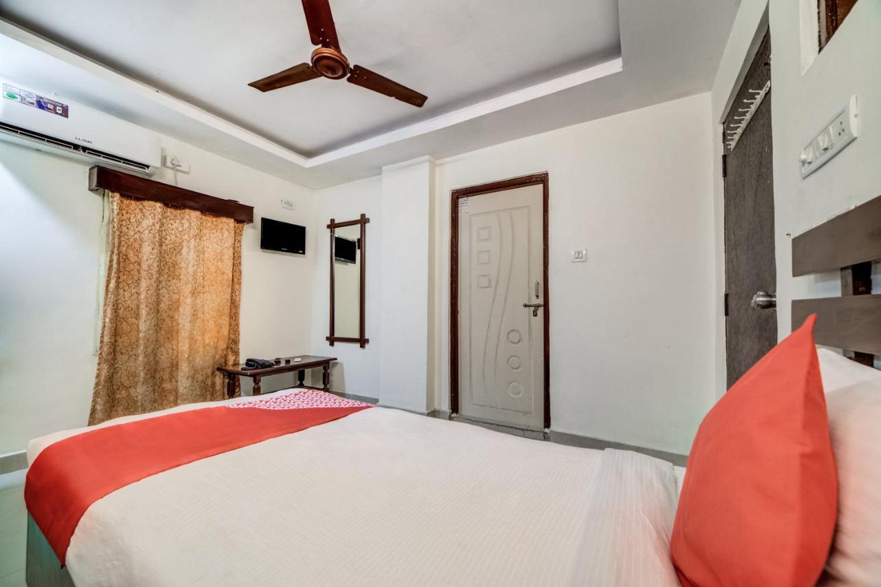 Oyo 33504 Hotel Ananda Inn Haidarábád Kültér fotó