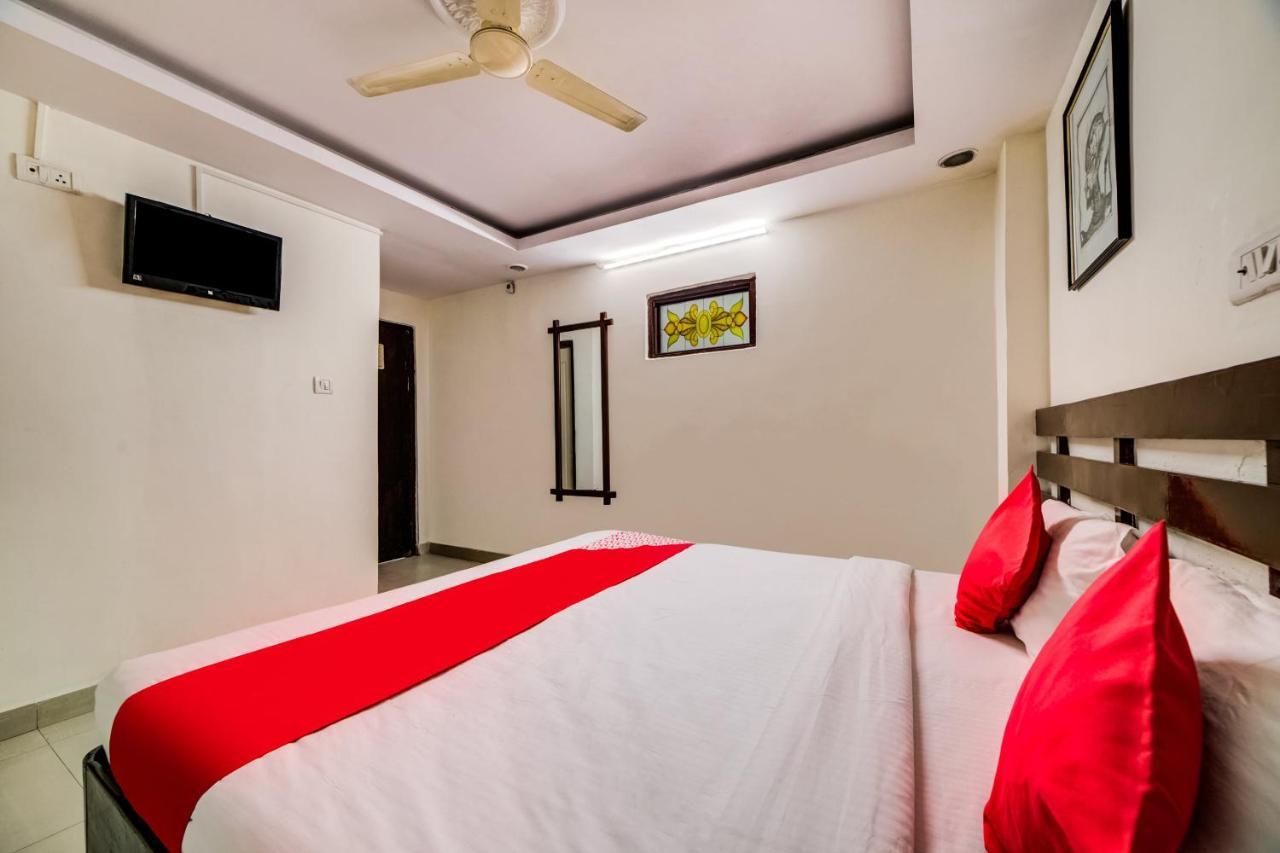 Oyo 33504 Hotel Ananda Inn Haidarábád Kültér fotó